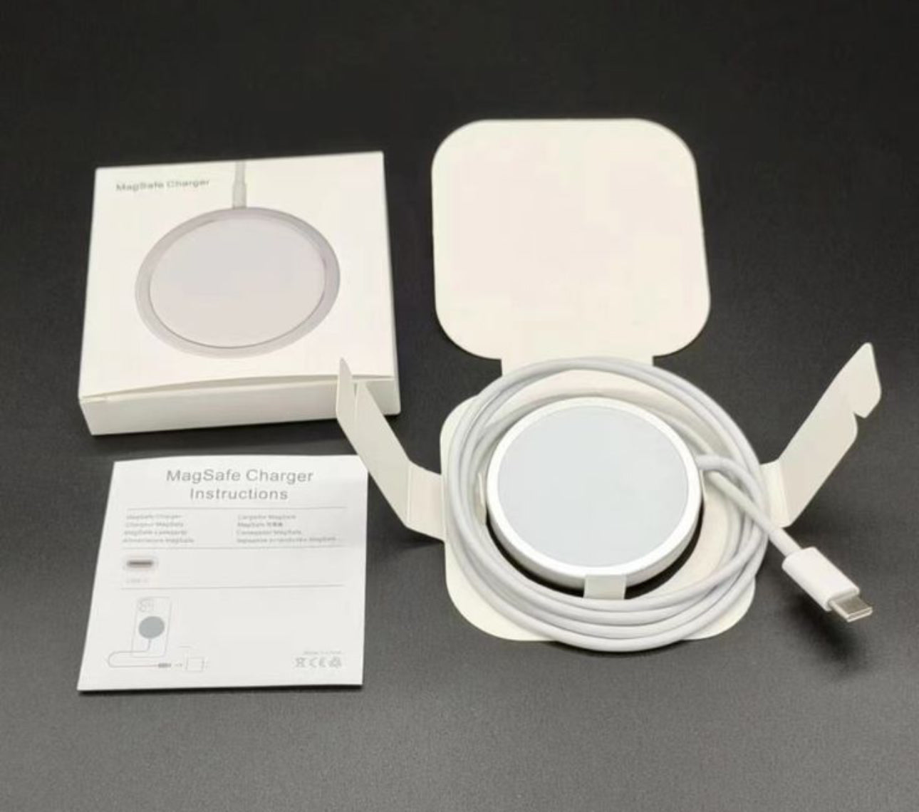 Magnetic Wireless Charging Pad – USB-C Fast Charger (MagSafe Compatible)