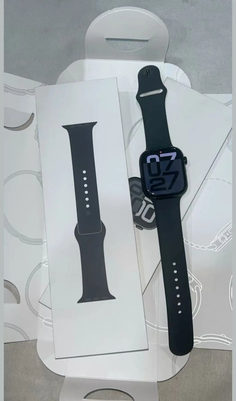 Series 9 smartwatch with activity tracking – product view 5