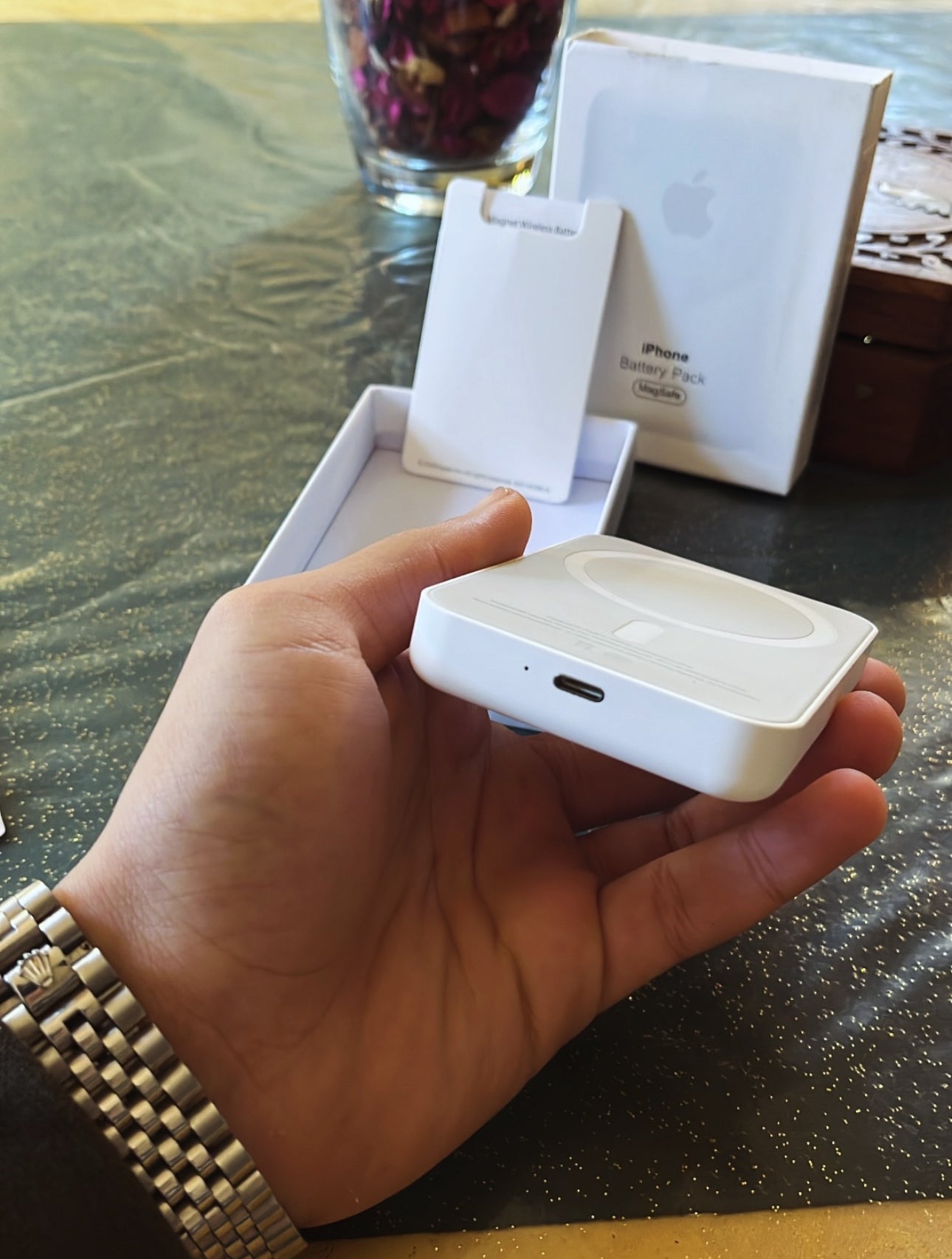 MagSafe Wireless Power Bank 5000mAh | 15W Fast Charging Portable Charger