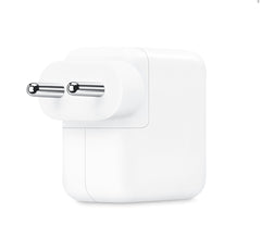 Apple 35W Dual USB-C Port Power Adapter in white — product view 5416
